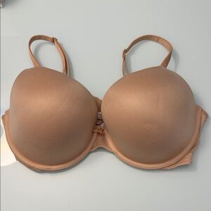 Victoria’s Secret Body Bra 36DD
